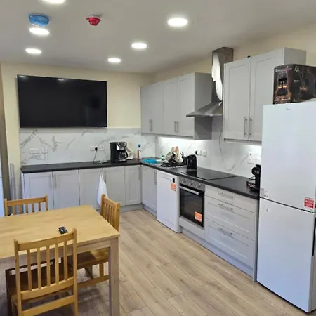Dublin City Accommodation *